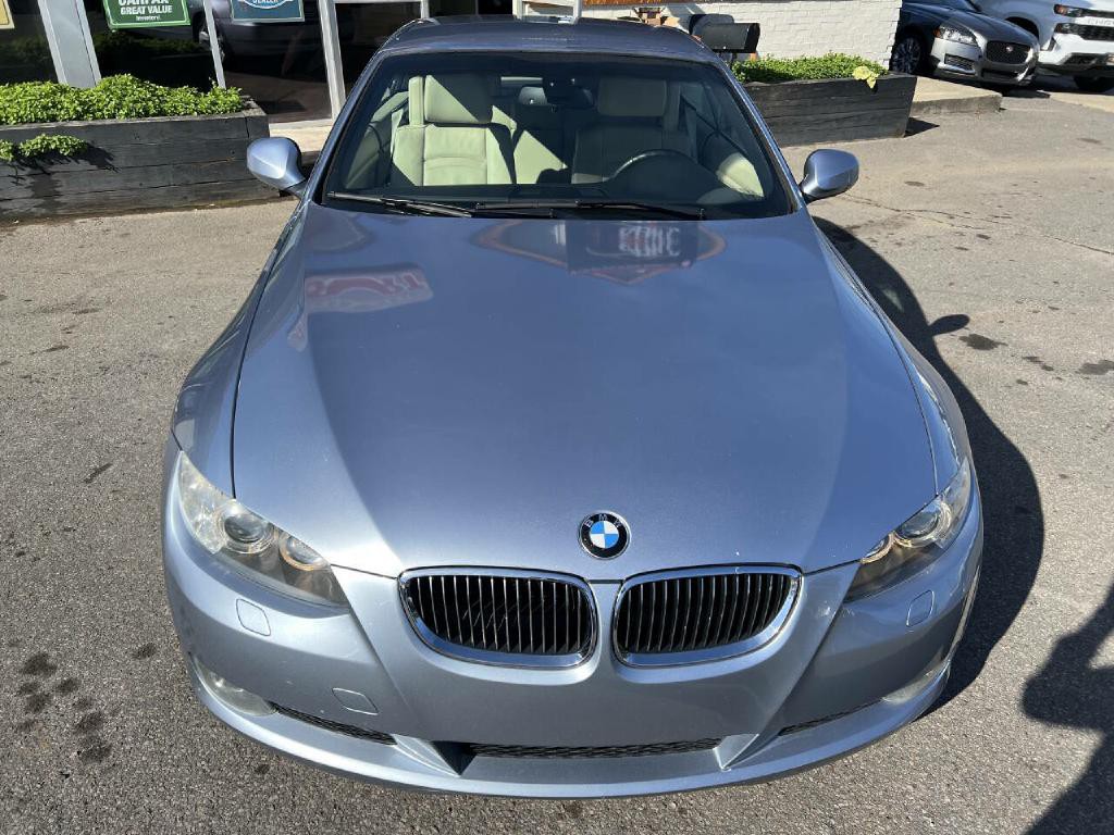 2010 BMW 3 Series Image 9