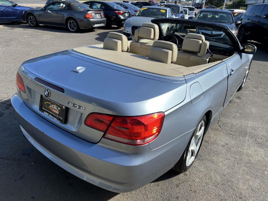 2010 BMW 3 Series Image 57