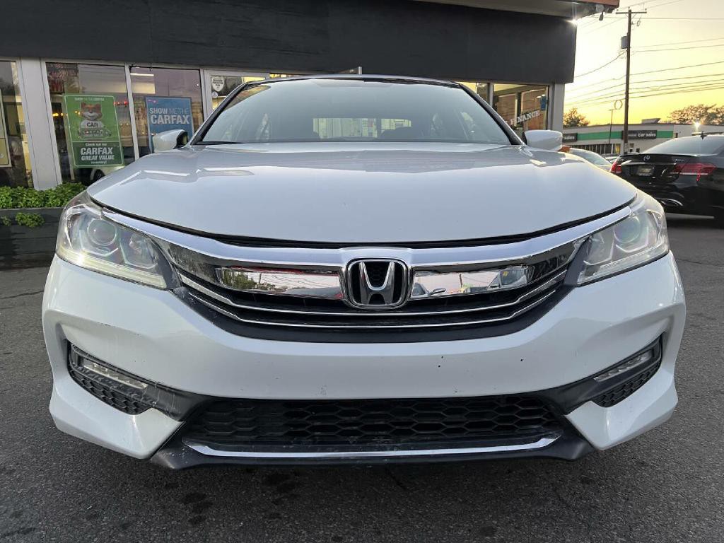 2016 Honda Accord Image 8