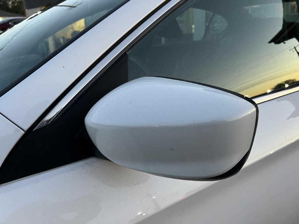 2016 Honda Accord Image 16