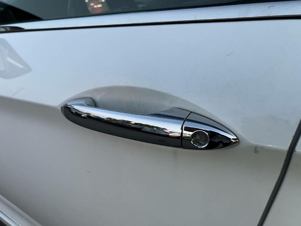 2016 Honda Accord Image 19