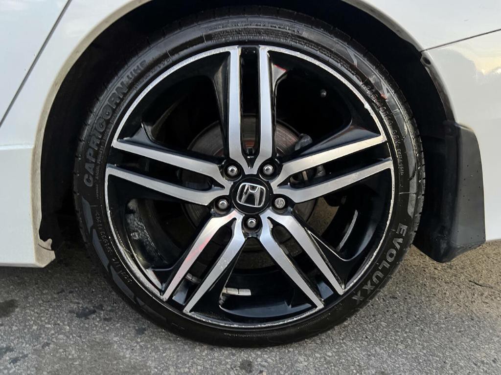 2016 Honda Accord Image 27