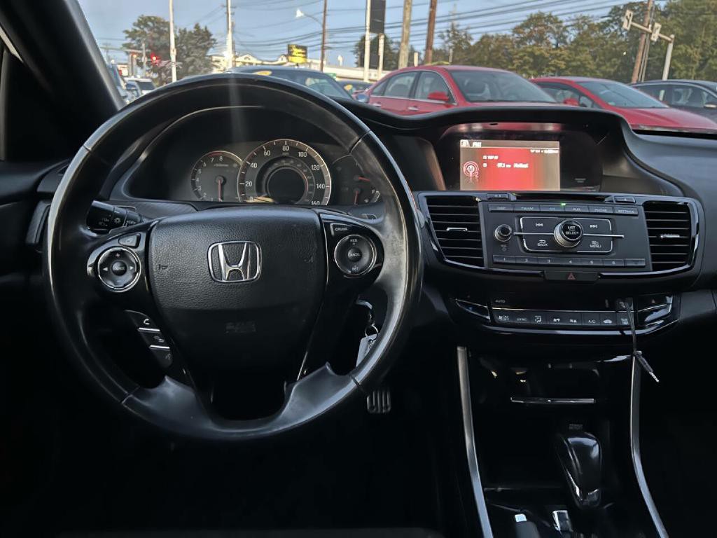 2016 Honda Accord Image 47