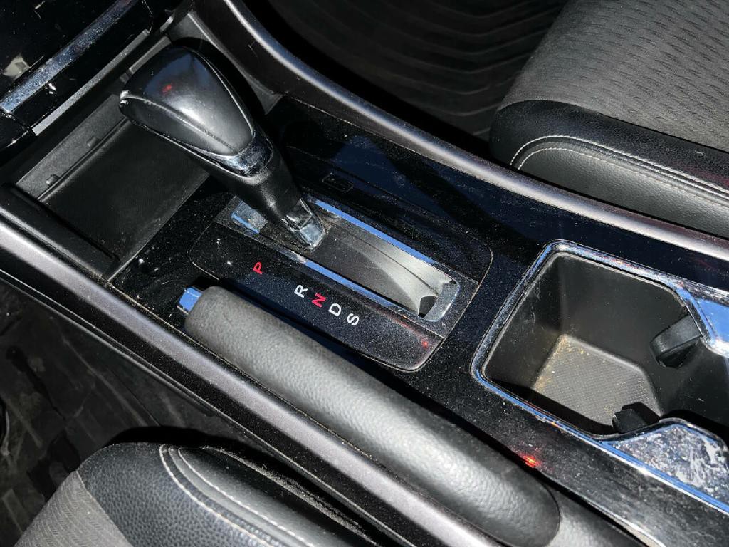 2016 Honda Accord Image 56