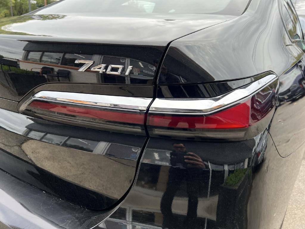 2025 BMW 7 Series Image 29