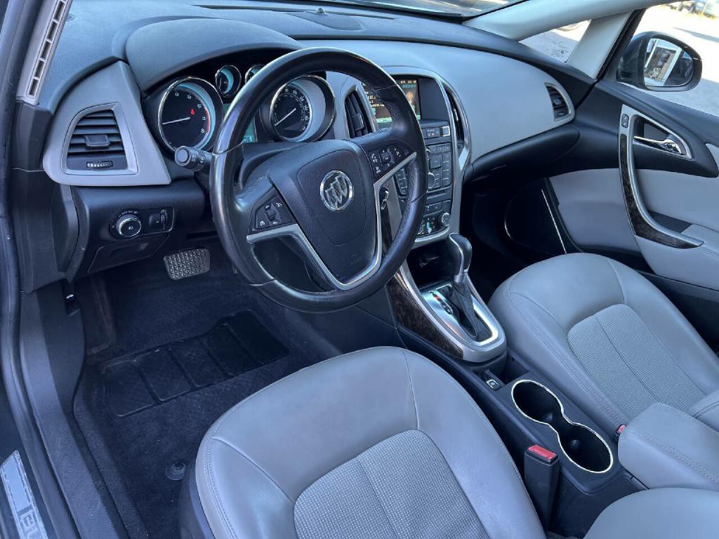2012 Buick Verano Image 32