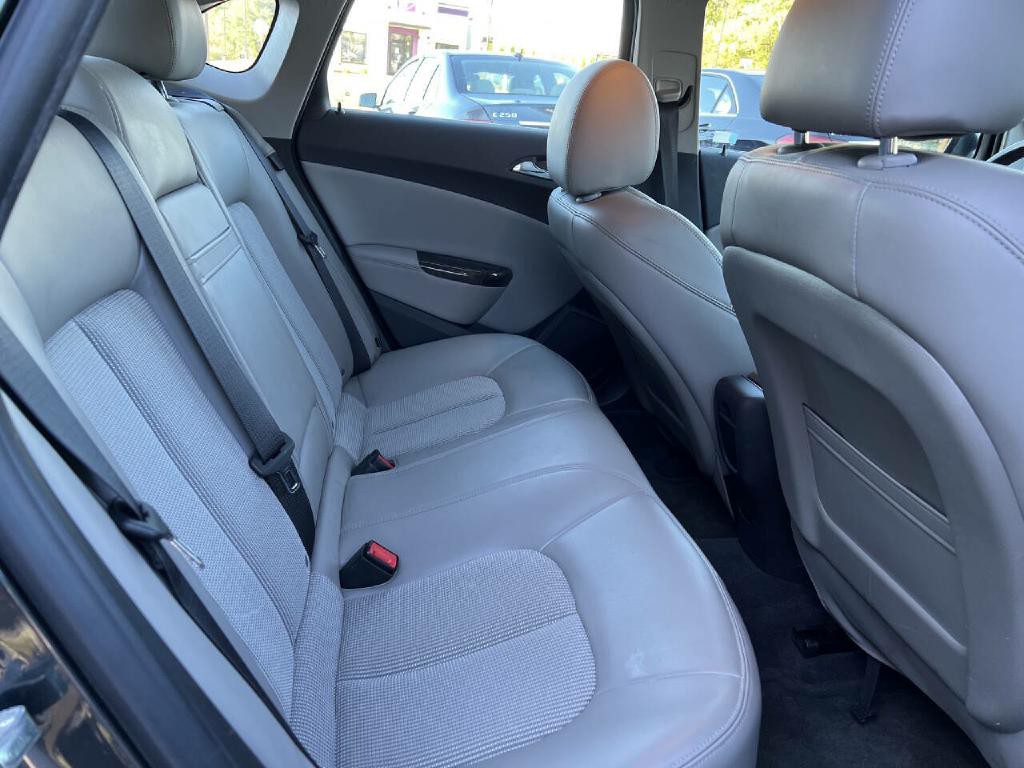2012 Buick Verano Image 36