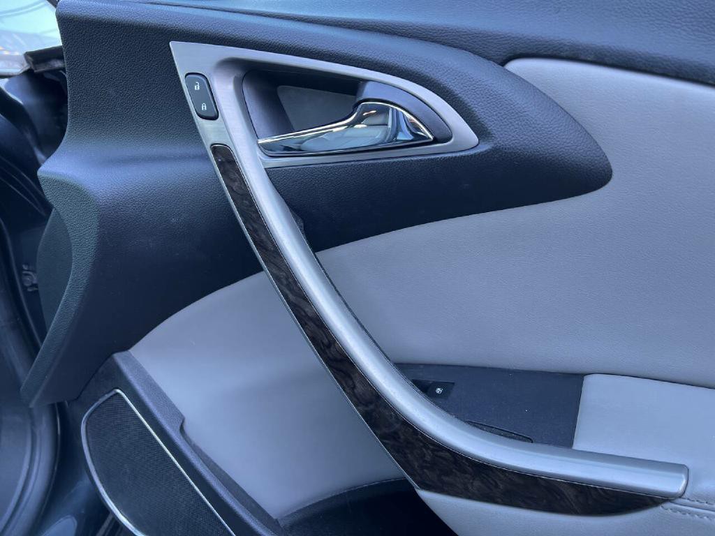2012 Buick Verano Image 39