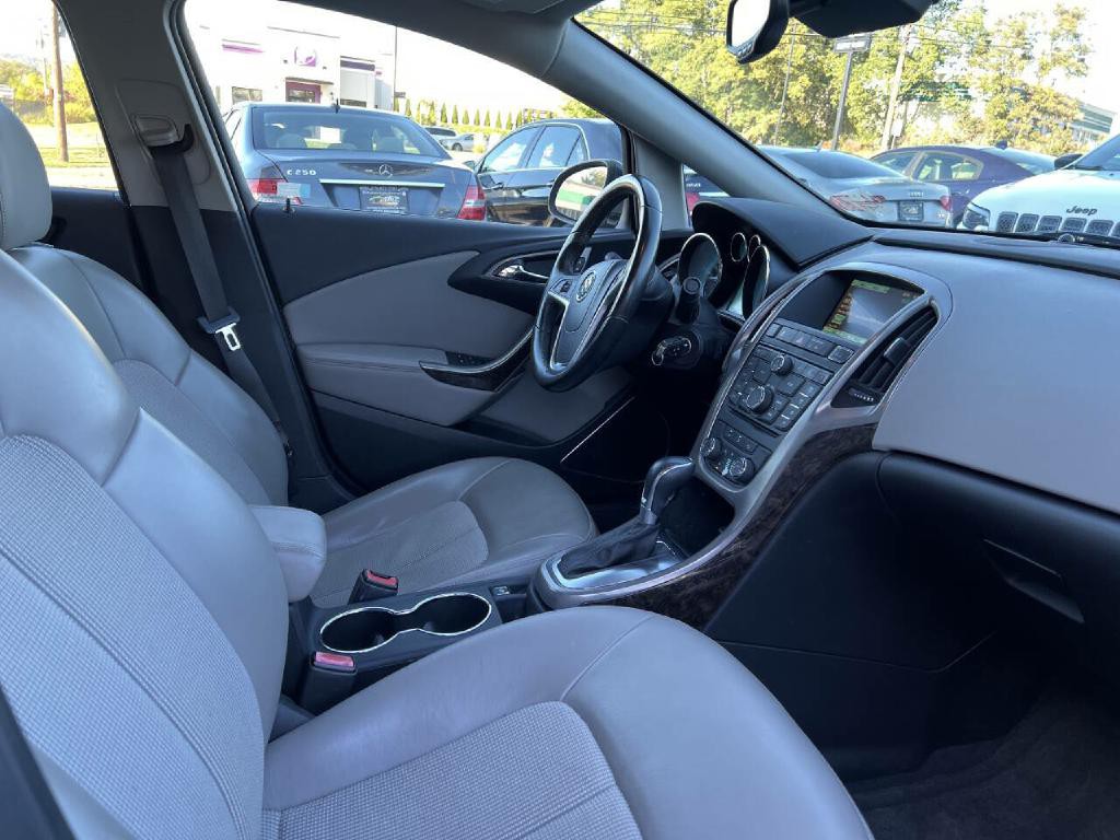 2012 Buick Verano Image 40