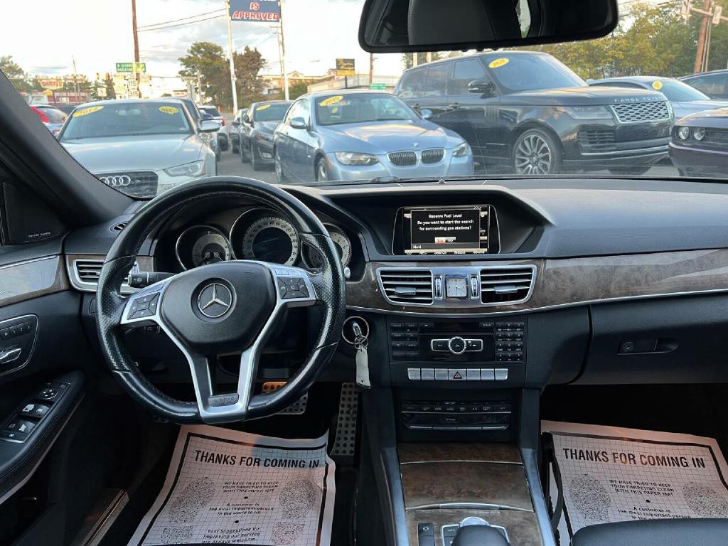 2014 Mercedes-Benz E-Class Image 35