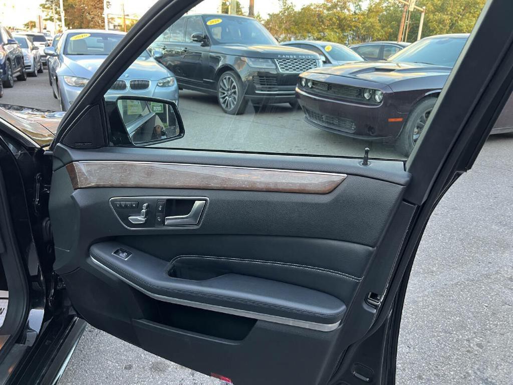 2014 Mercedes-Benz E-Class Image 38