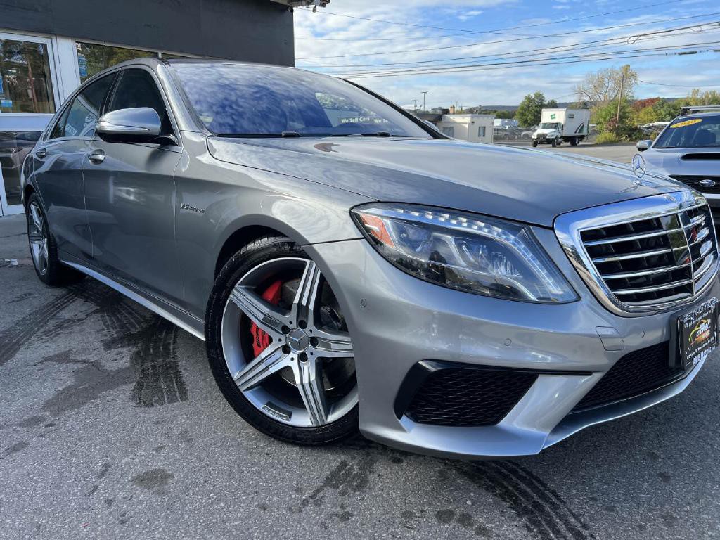 2015 Mercedes-Benz S-Class Image 2