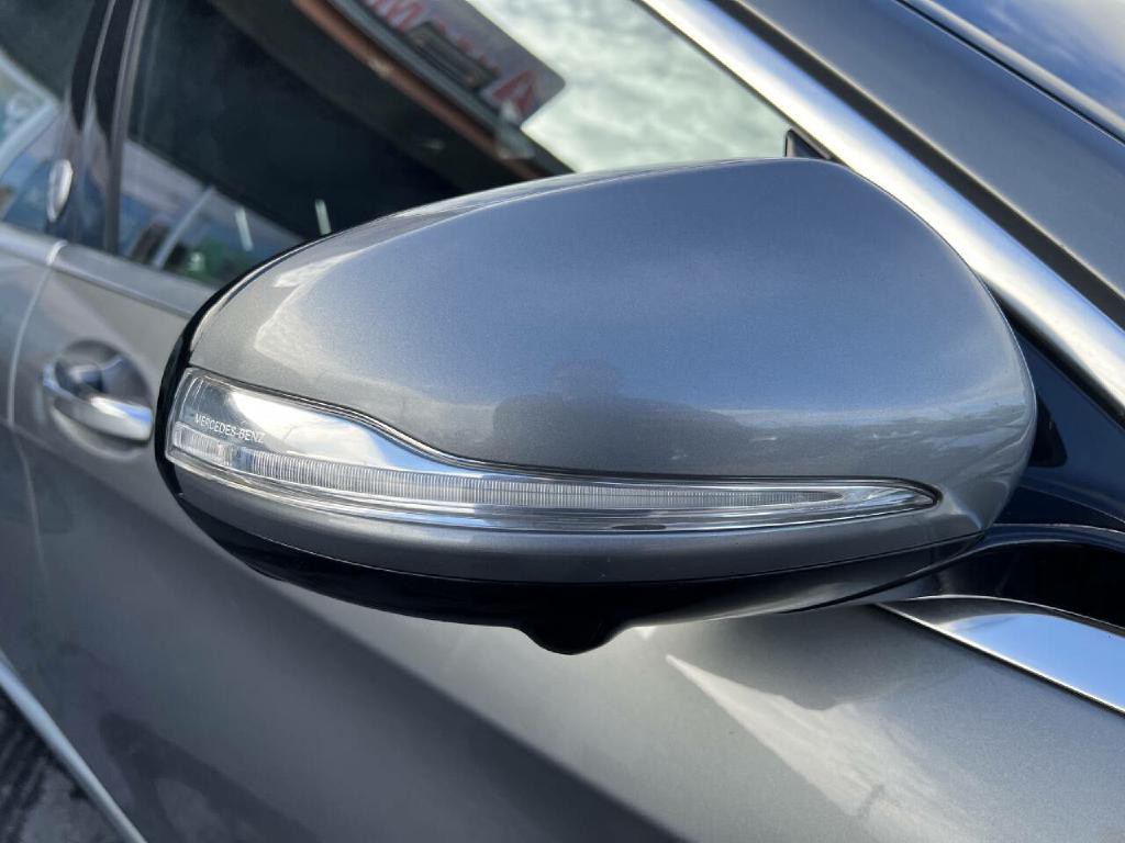 2015 Mercedes-Benz S-Class Image 32