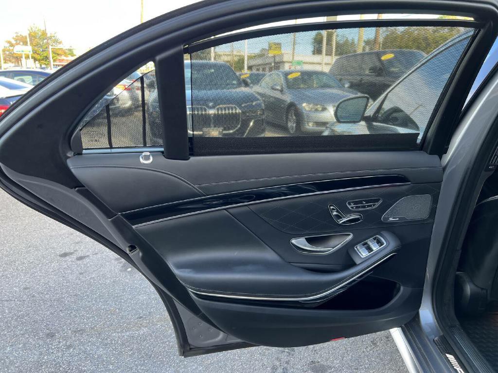 2015 Mercedes-Benz S-Class Image 38