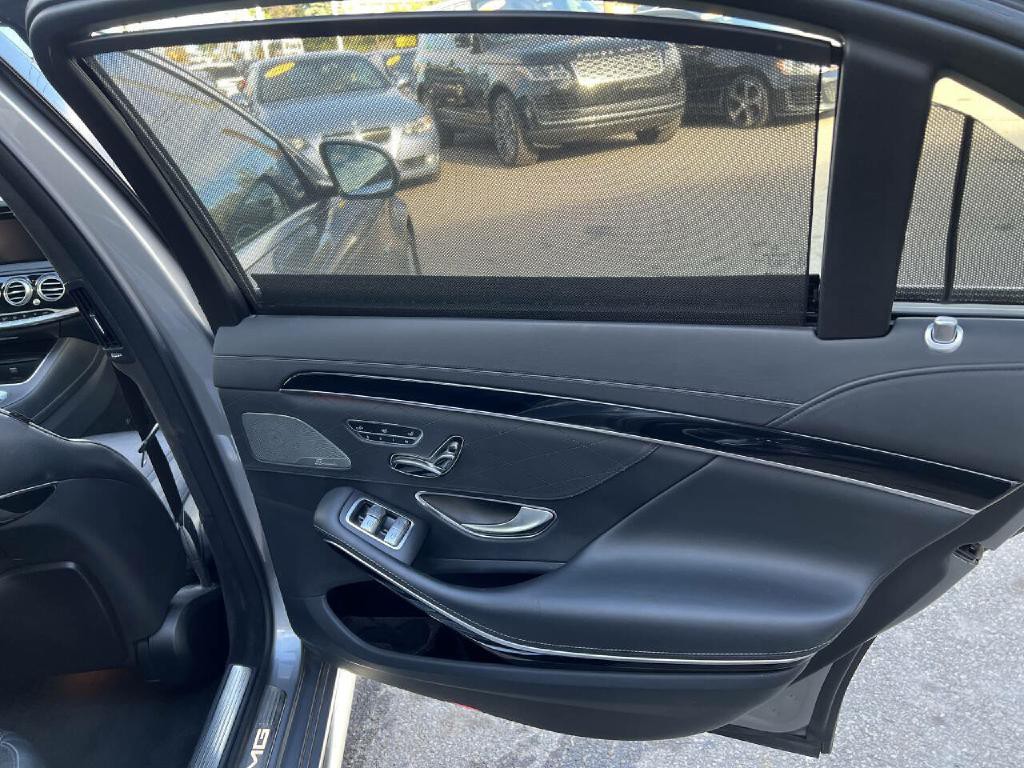 2015 Mercedes-Benz S-Class Image 48