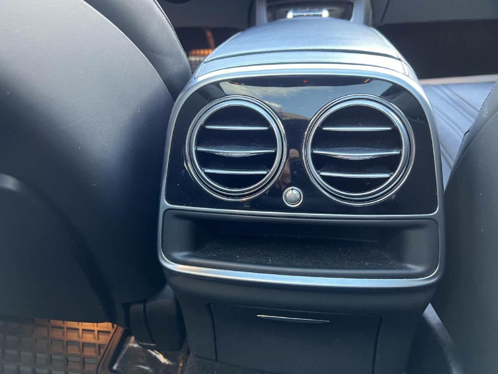 2015 Mercedes-Benz S-Class Image 57