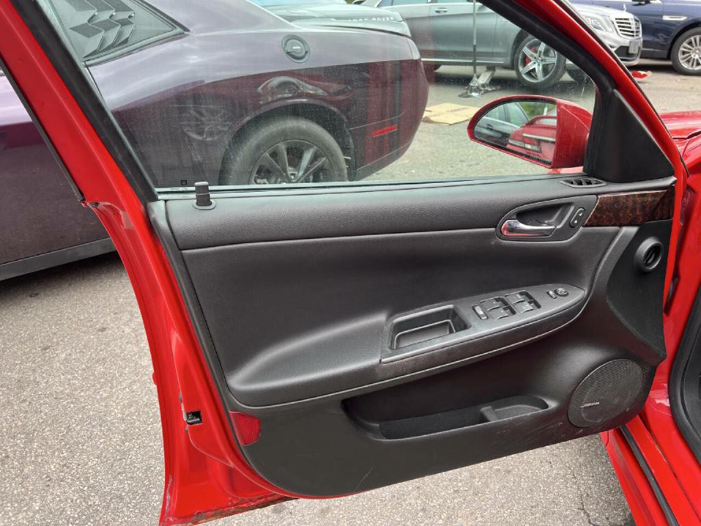 2013 Chevrolet Impala Image 26