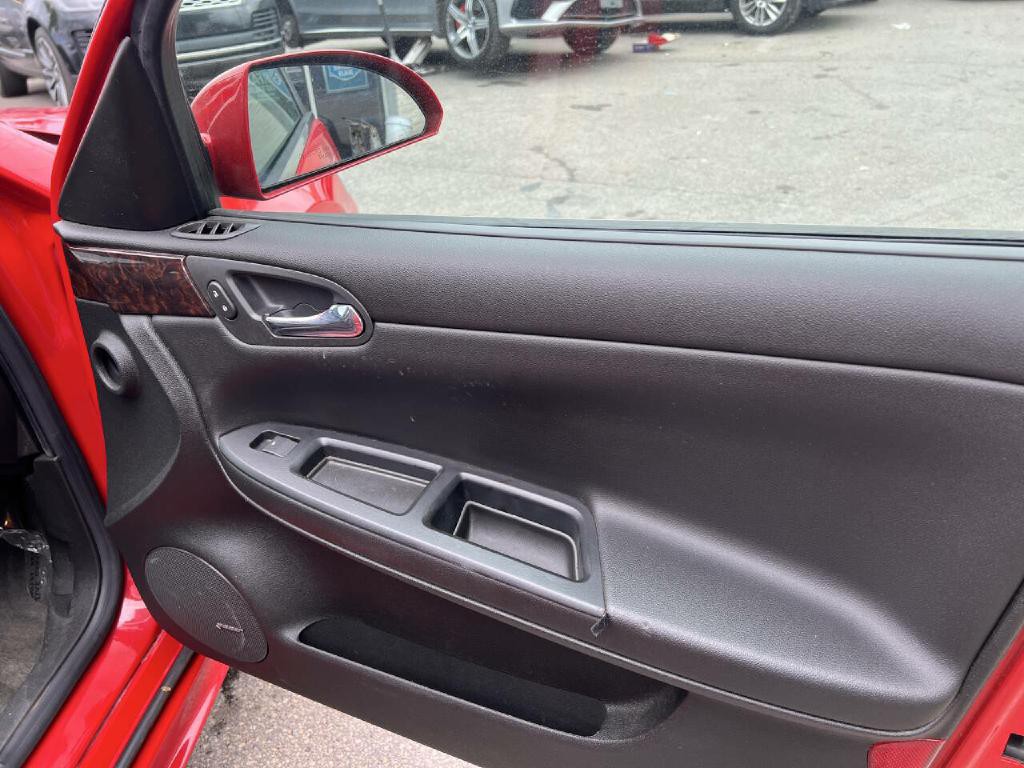 2013 Chevrolet Impala Image 35