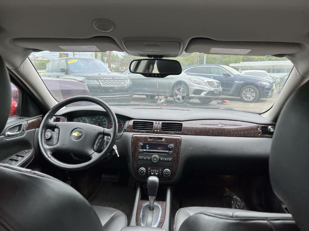 2013 Chevrolet Impala Image 40