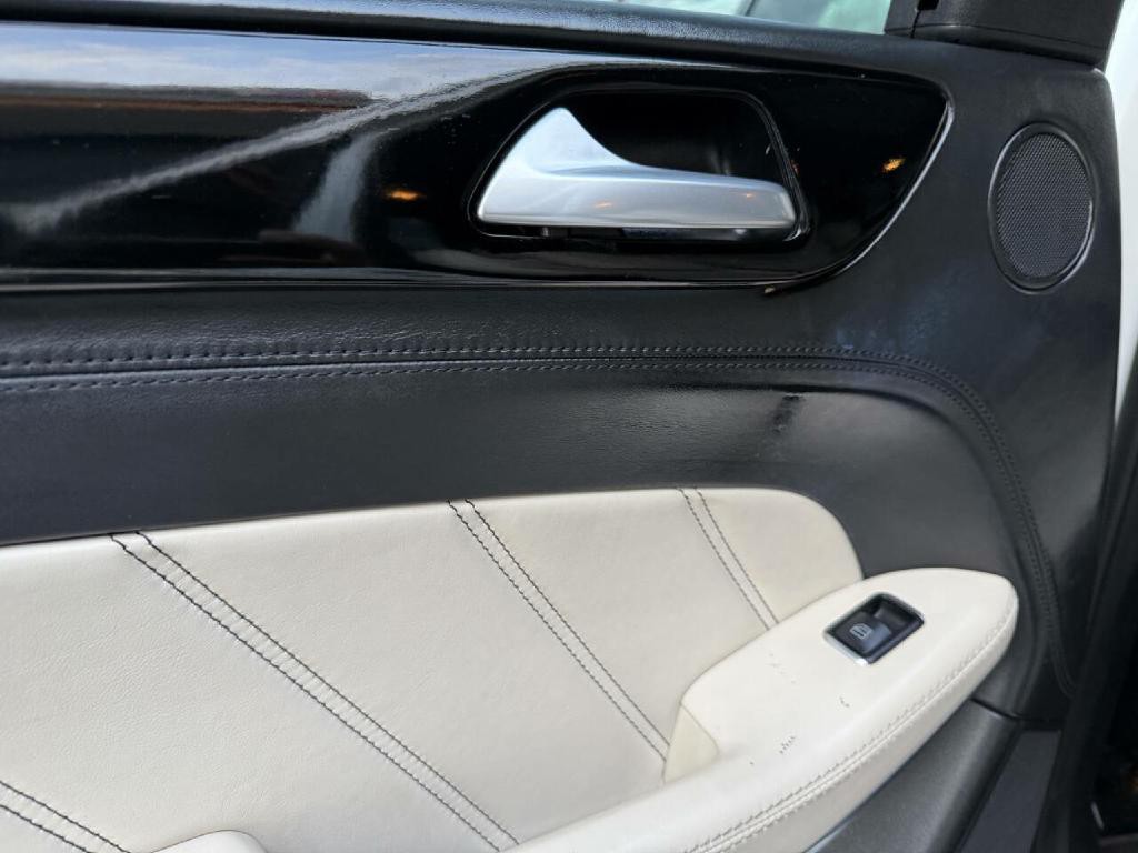 2017 Mercedes-Benz GLS-Class Image 41