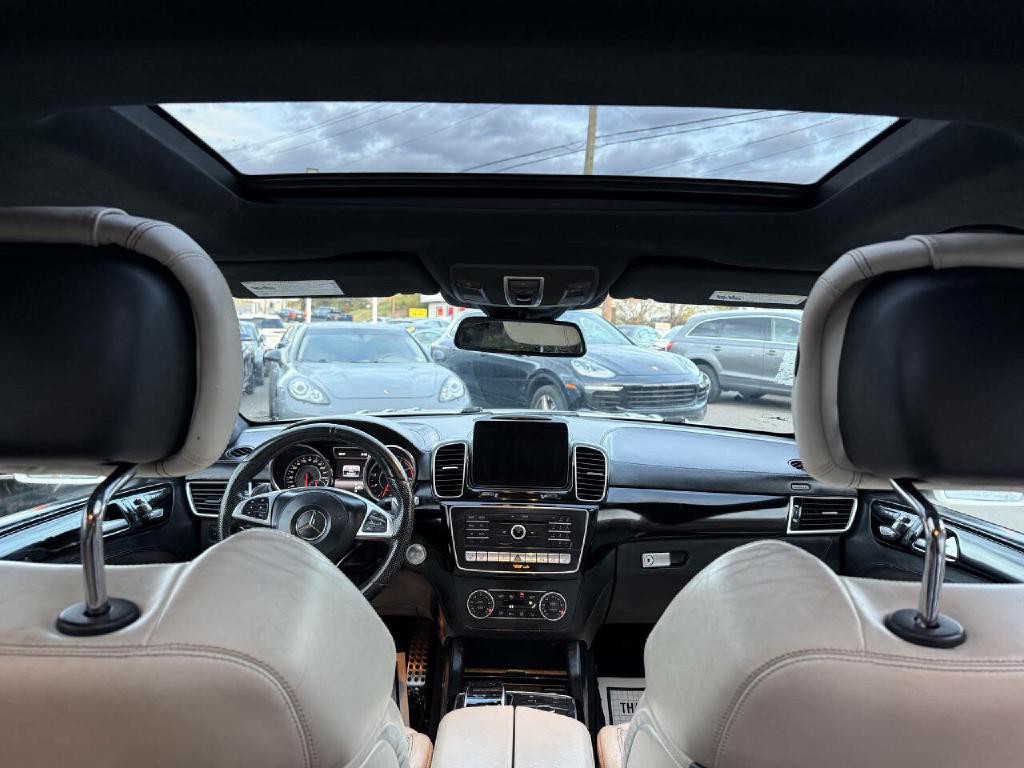 2017 Mercedes-Benz GLS-Class Image 57