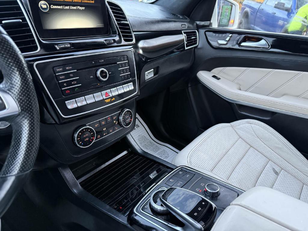 2017 Mercedes-Benz GLS-Class Image 64