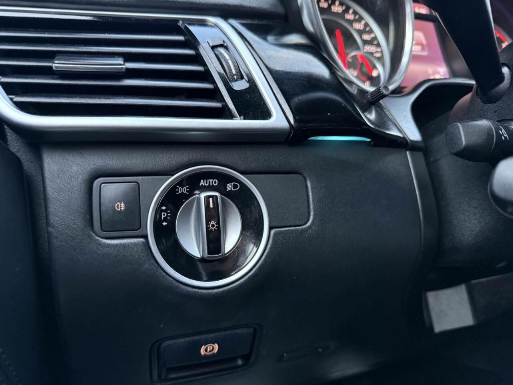 2017 Mercedes-Benz GLS-Class Image 77