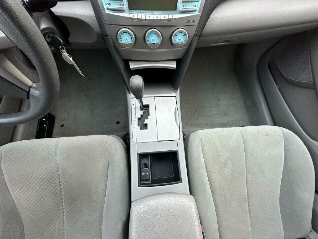 2007 Toyota Camry Image 25