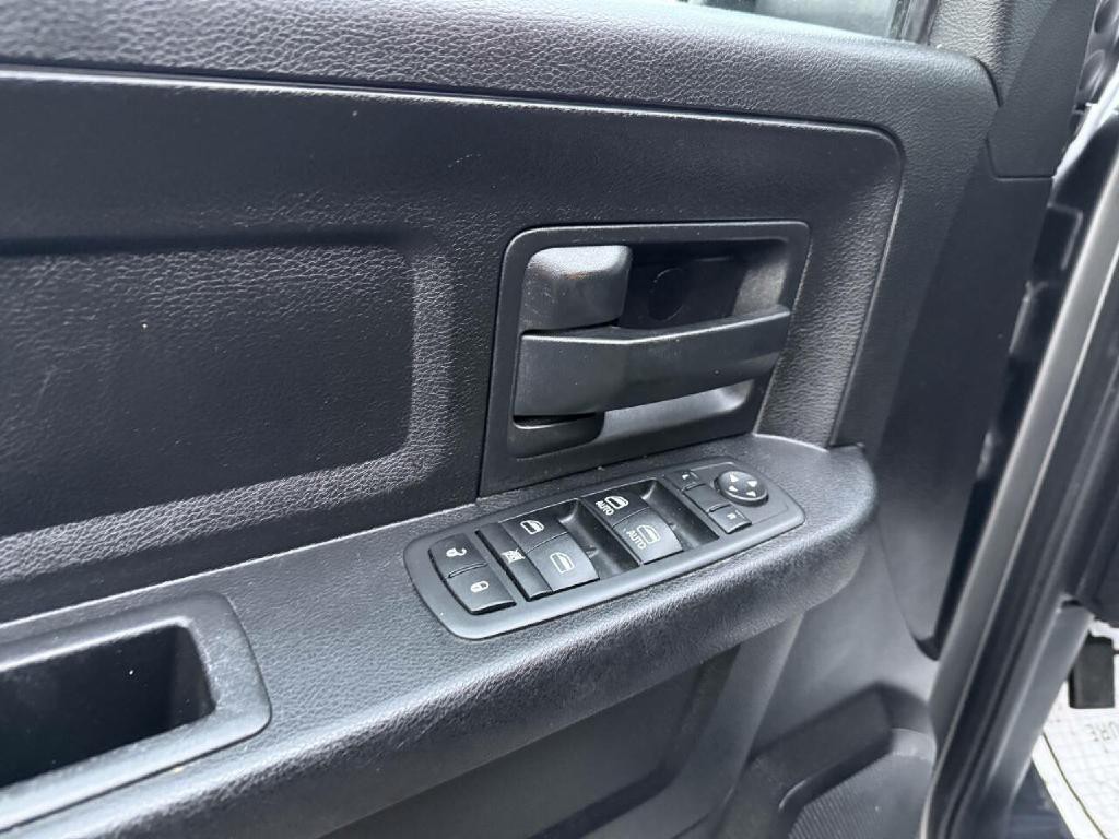 2013 RAM 1500 Image 26