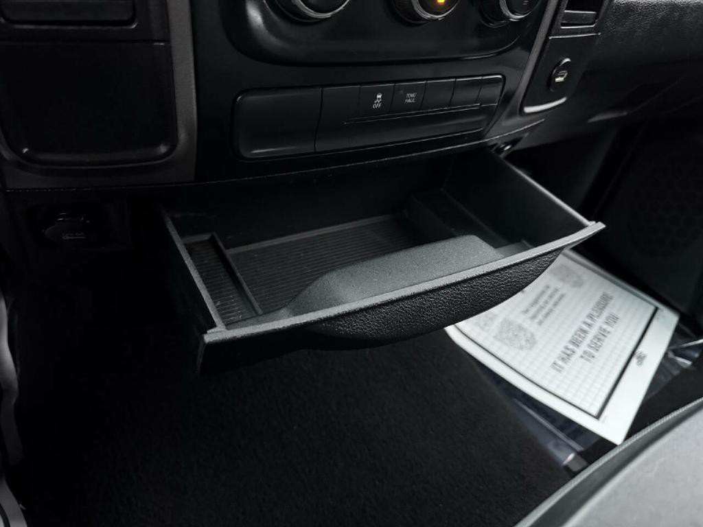 2013 RAM 1500 Image 43