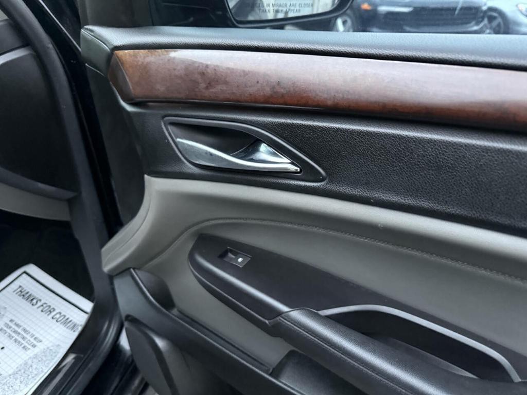 2011 Cadillac SRX Image 26