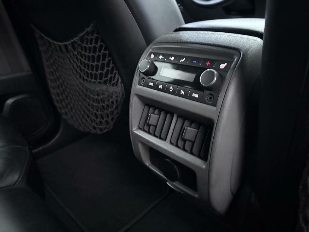 2011 Cadillac SRX Image 29