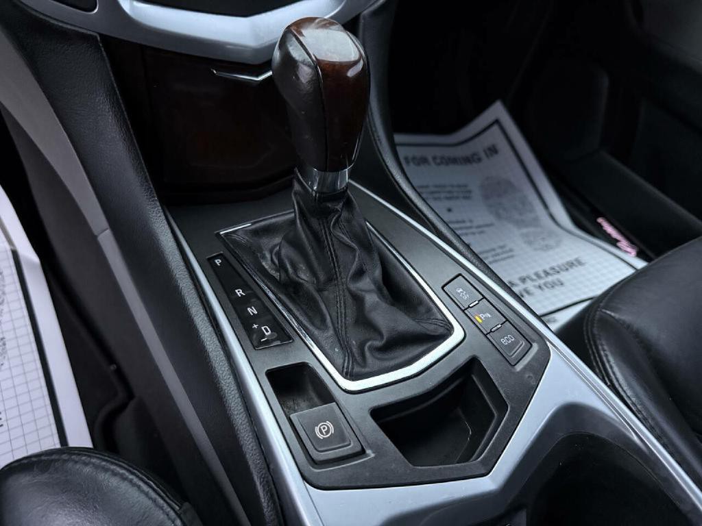 2011 Cadillac SRX Image 41