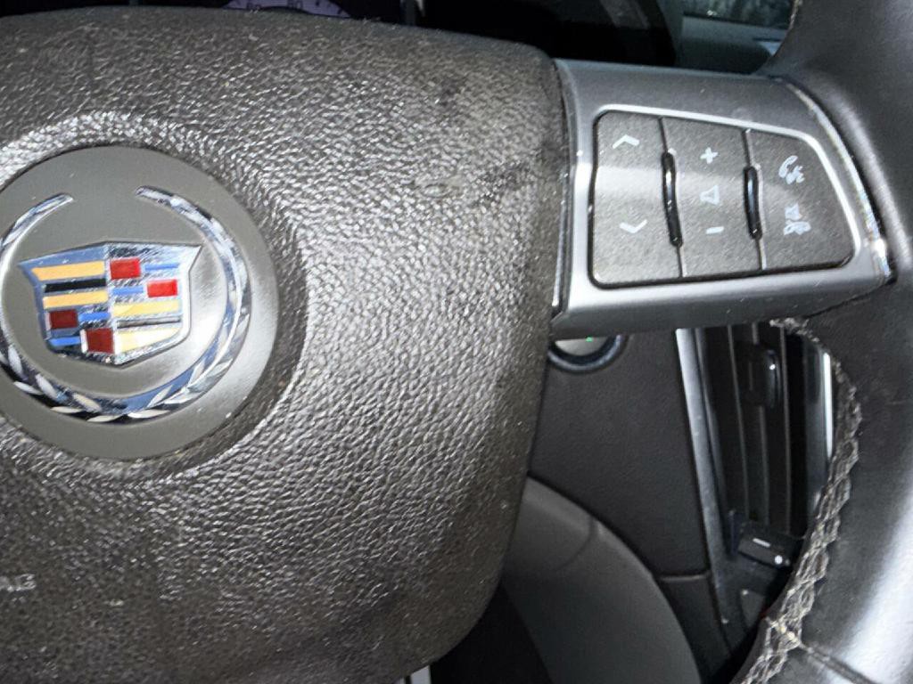 2011 Cadillac SRX Image 42