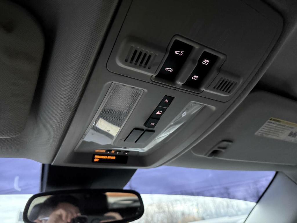 2011 Cadillac SRX Image 47