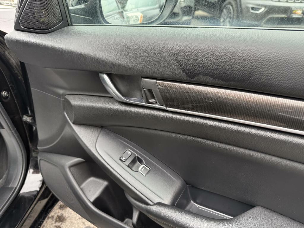 2022 Honda Accord Image 48