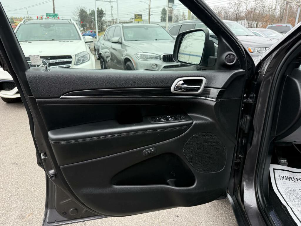 2020 Jeep Grand Cherokee Image 33