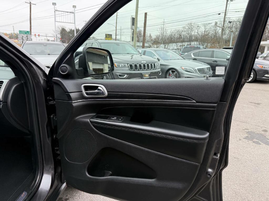 2020 Jeep Grand Cherokee Image 44