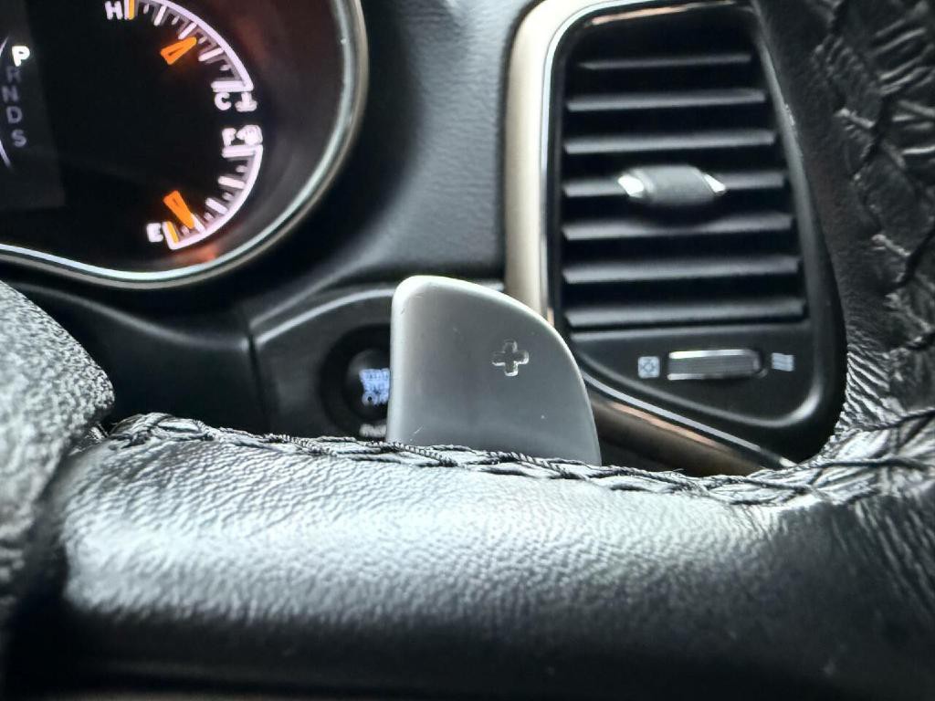 2015 Jeep Grand Cherokee Image 26