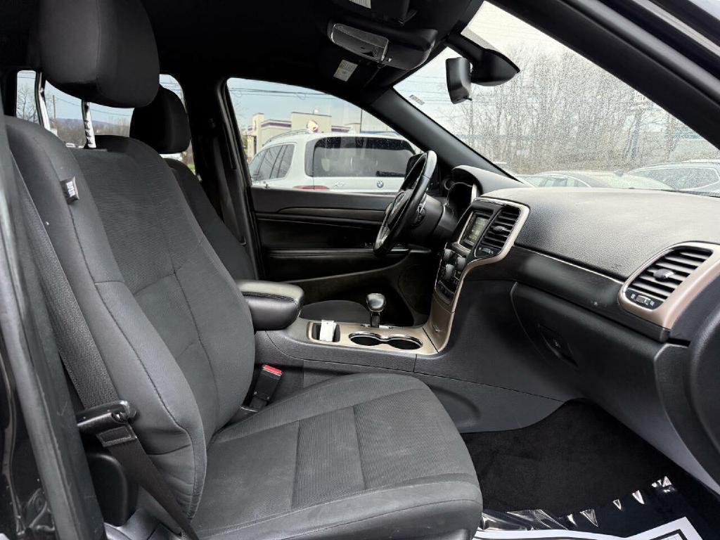 2015 Jeep Grand Cherokee Image 34