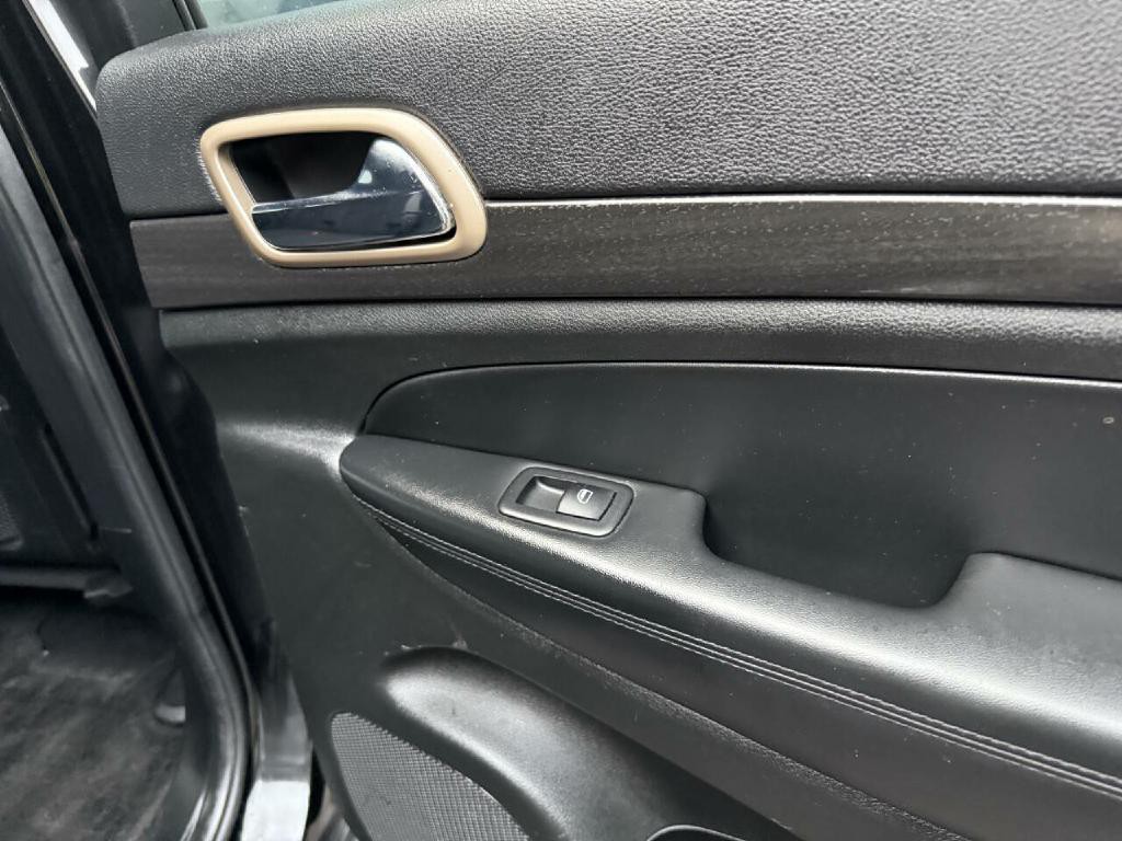 2015 Jeep Grand Cherokee Image 42