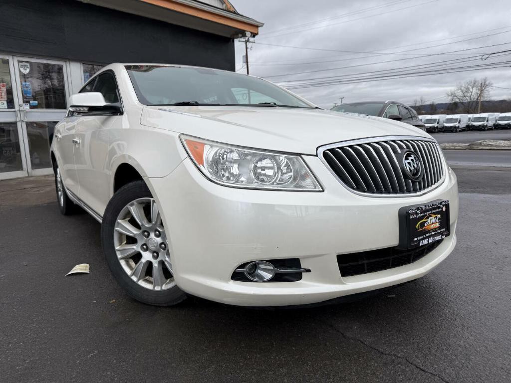 2013 Buick Lacrosse Image 3