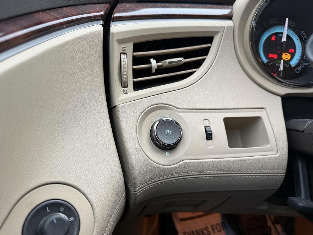 2013 Buick Lacrosse Image 37