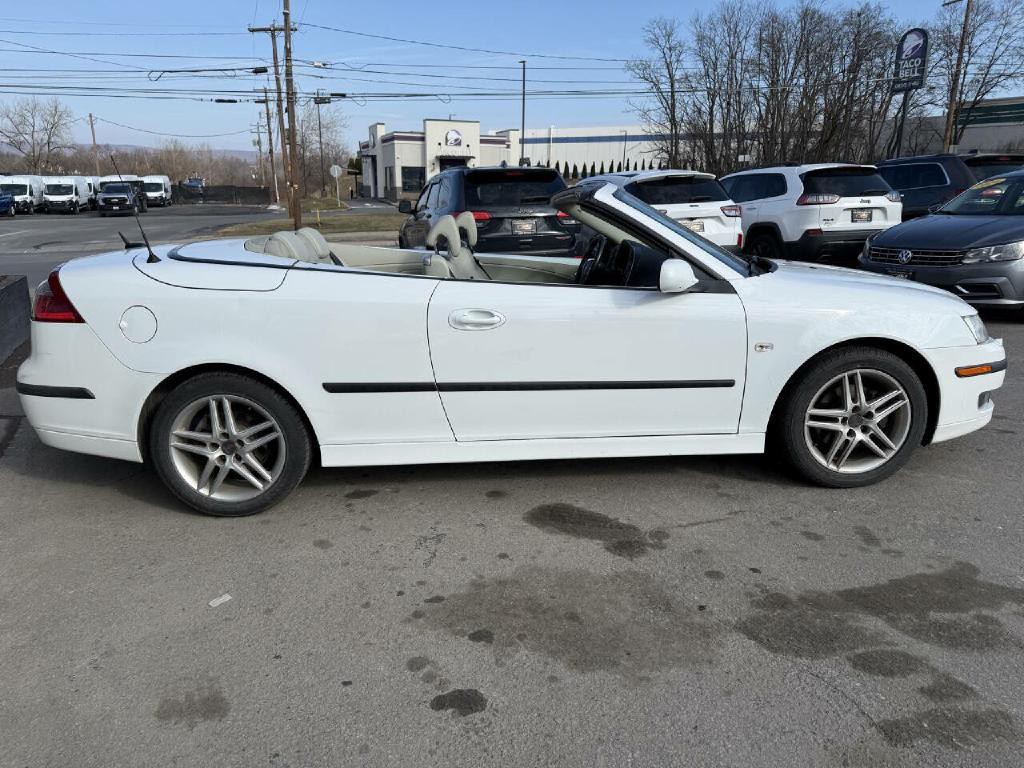 2007 Saab 9-3 Image 16