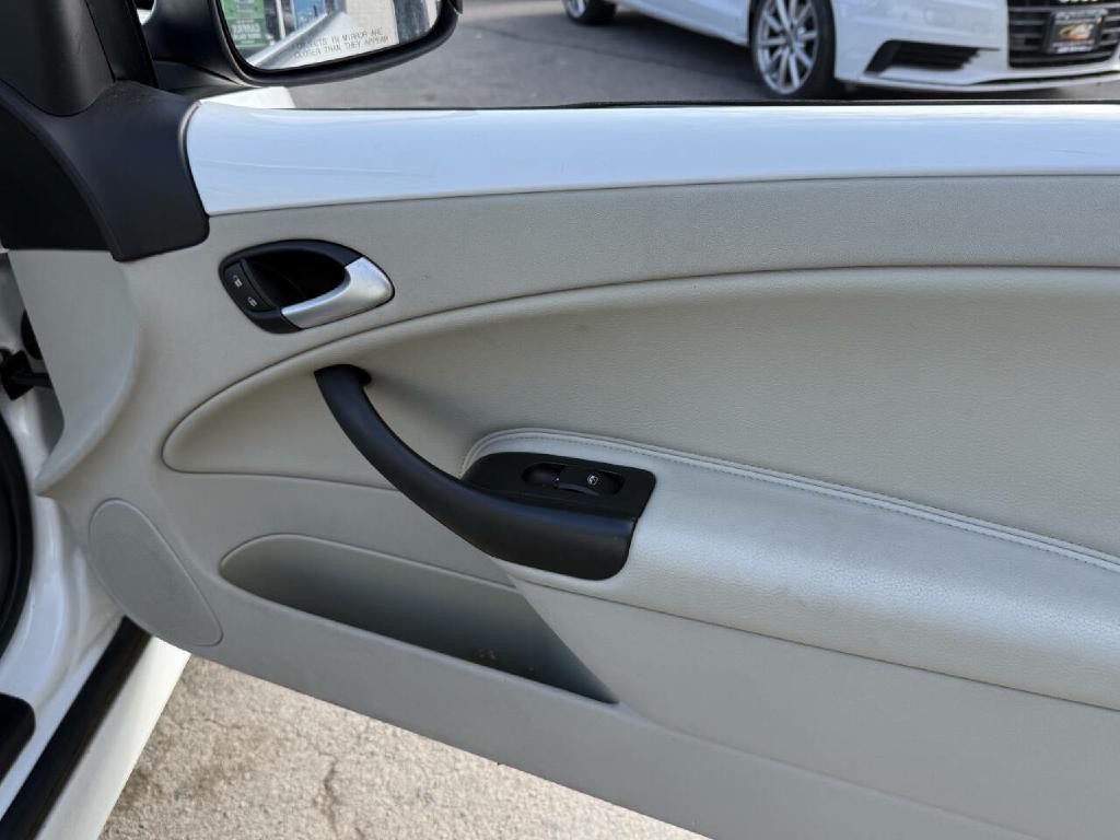 2007 Saab 9-3 Image 25