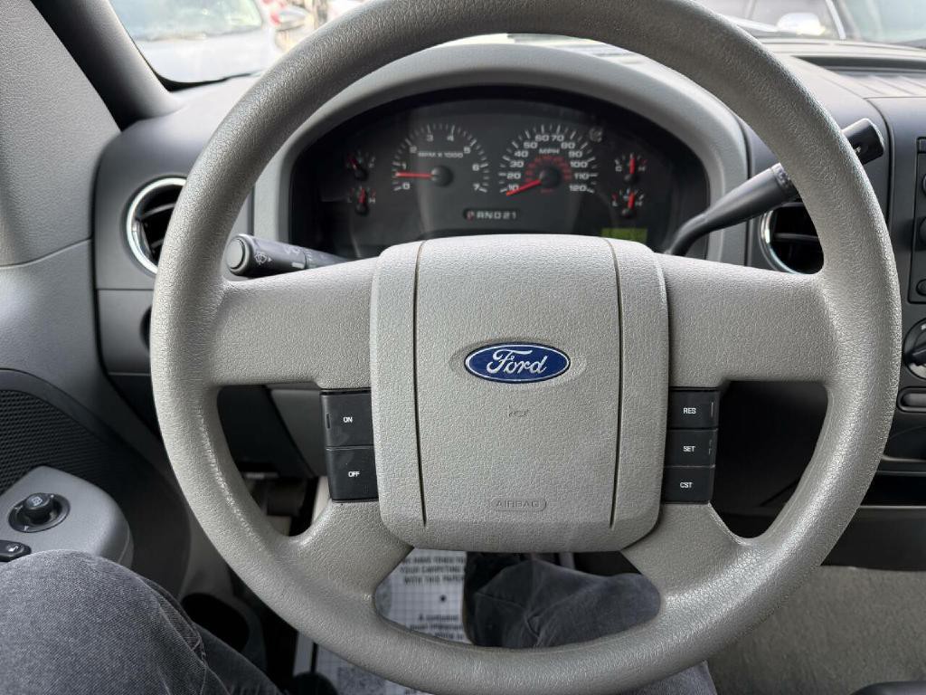 2006 Ford F-150 Image 41