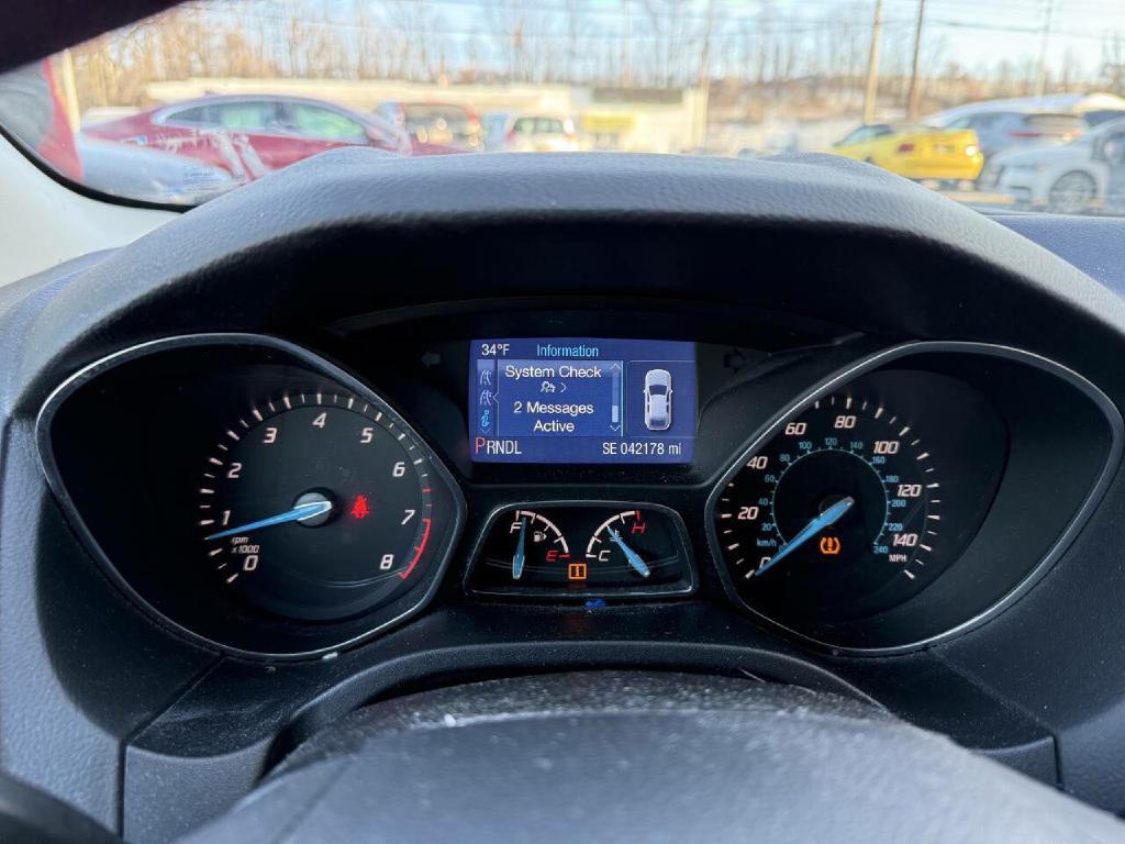 2014 Ford Focus Image 35