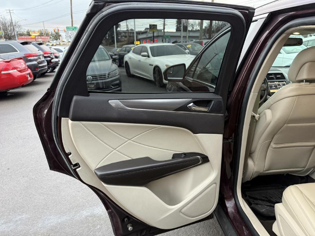 2019 Lincoln MKC Image 31