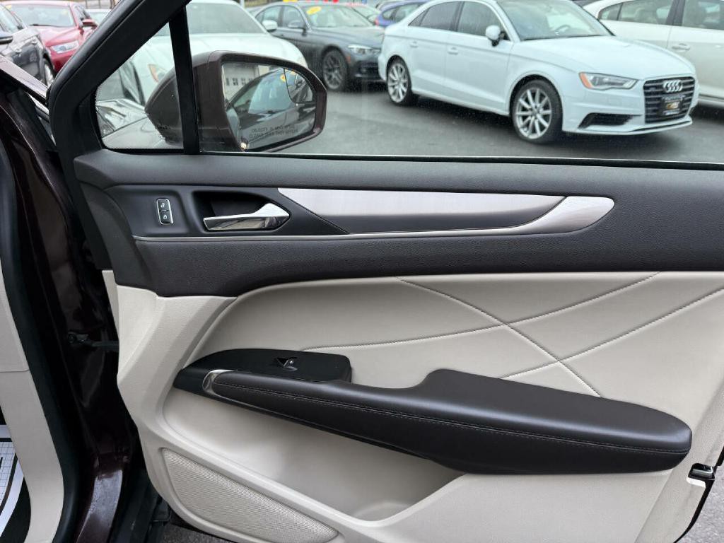 2019 Lincoln MKC Image 42