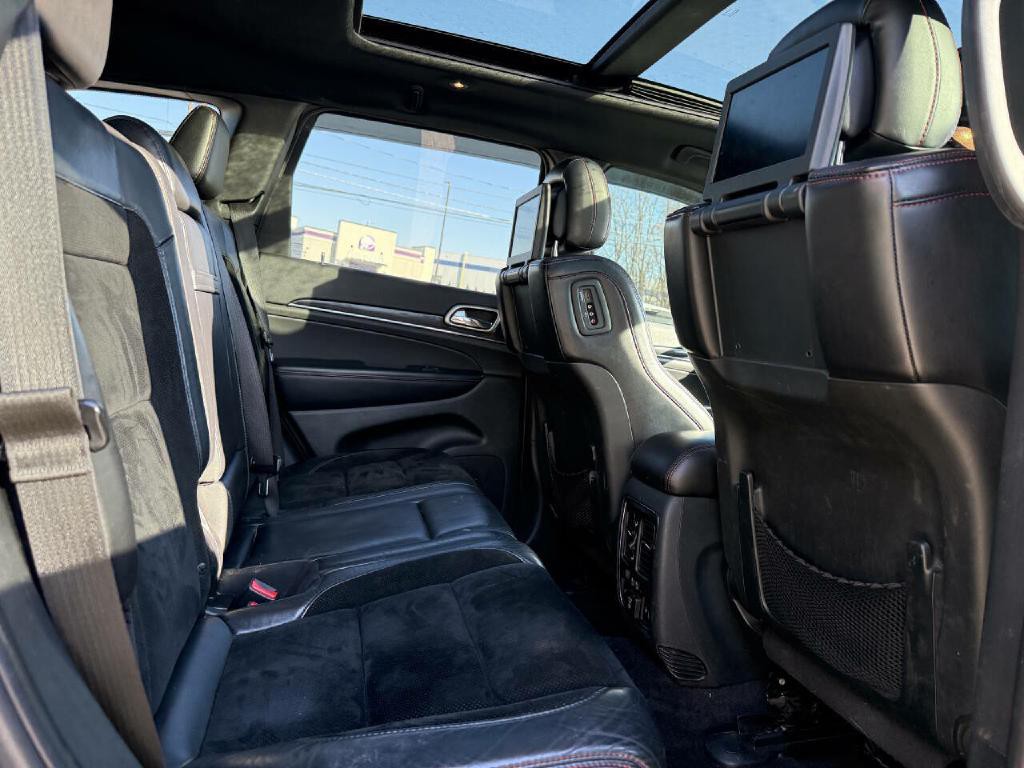 2017 Jeep Grand Cherokee Image 48